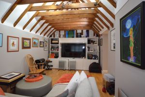 Photo 19- click for photo gallery